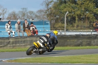 Motorcycle-action-photographs;donington;donington-park-leicestershire;donington-photographs;event-digital-images;eventdigitalimages;no-limits-trackday;peter-wileman-photography;trackday;trackday-digital-images;trackday-photos