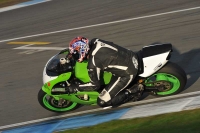 Motorcycle-action-photographs;donington;donington-park-leicestershire;donington-photographs;event-digital-images;eventdigitalimages;no-limits-trackday;peter-wileman-photography;trackday;trackday-digital-images;trackday-photos