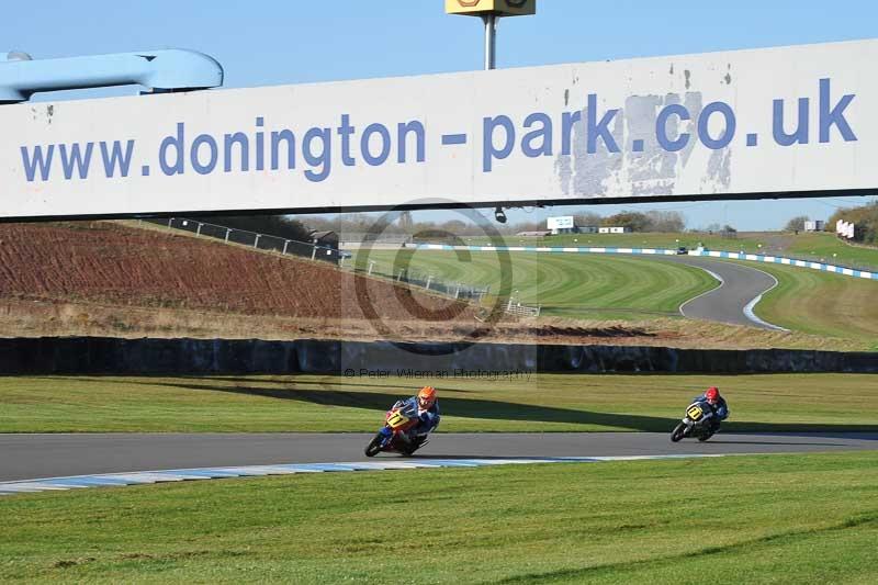 Motorcycle action photographs;donington;donington park leicestershire;donington photographs;event digital images;eventdigitalimages;no limits trackday;peter wileman photography;trackday;trackday digital images;trackday photos