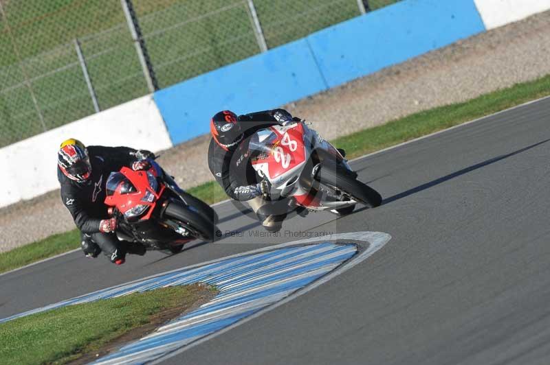 Motorcycle action photographs;donington;donington park leicestershire;donington photographs;event digital images;eventdigitalimages;no limits trackday;peter wileman photography;trackday;trackday digital images;trackday photos