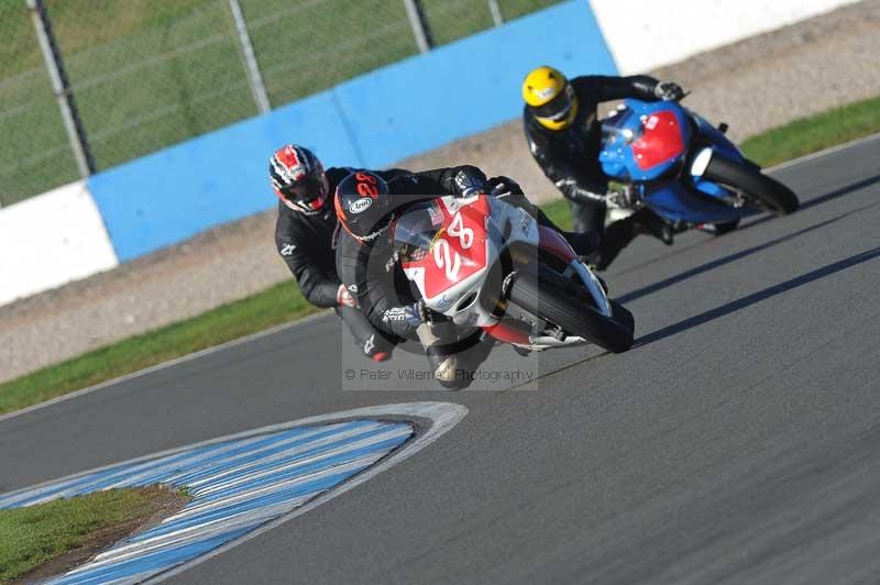 Motorcycle action photographs;donington;donington park leicestershire;donington photographs;event digital images;eventdigitalimages;no limits trackday;peter wileman photography;trackday;trackday digital images;trackday photos