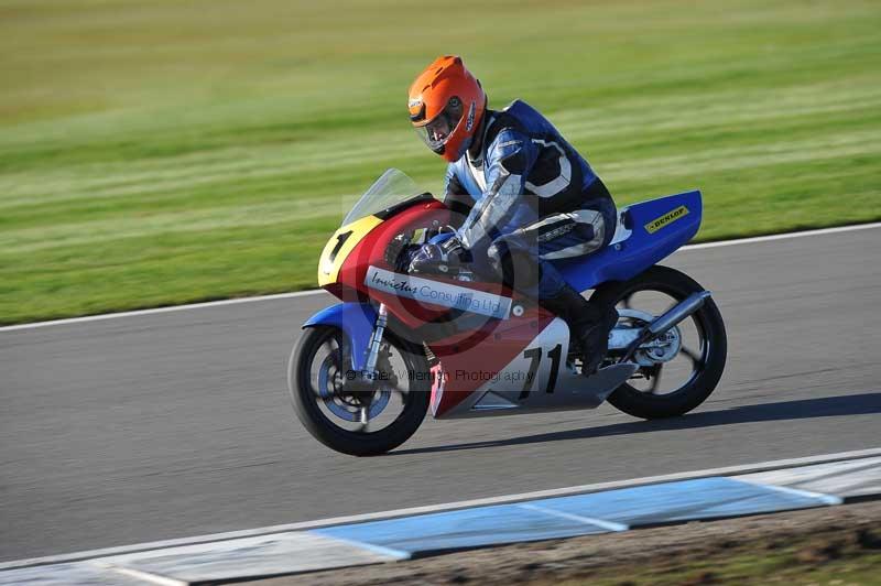 Motorcycle action photographs;donington;donington park leicestershire;donington photographs;event digital images;eventdigitalimages;no limits trackday;peter wileman photography;trackday;trackday digital images;trackday photos