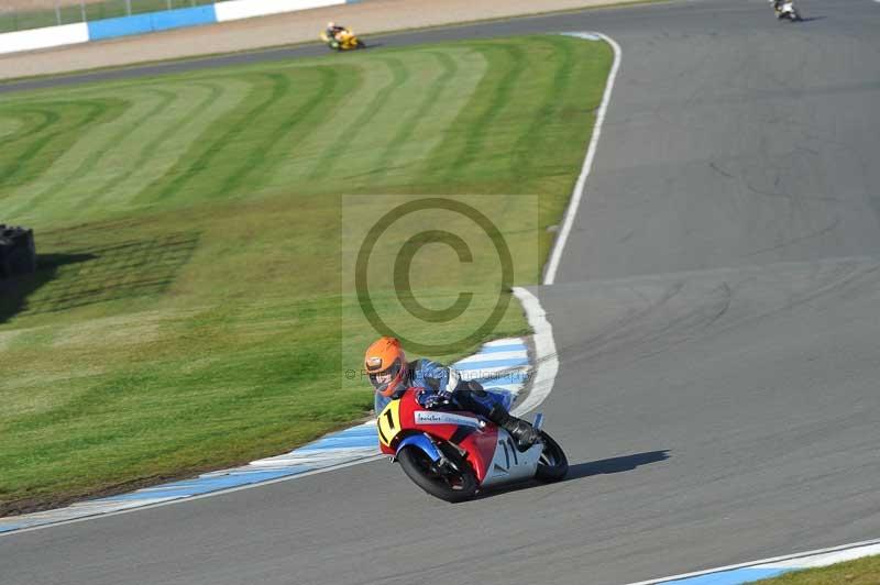 Motorcycle action photographs;donington;donington park leicestershire;donington photographs;event digital images;eventdigitalimages;no limits trackday;peter wileman photography;trackday;trackday digital images;trackday photos