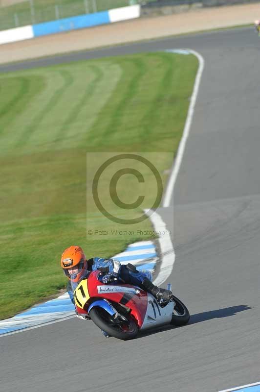 Motorcycle action photographs;donington;donington park leicestershire;donington photographs;event digital images;eventdigitalimages;no limits trackday;peter wileman photography;trackday;trackday digital images;trackday photos