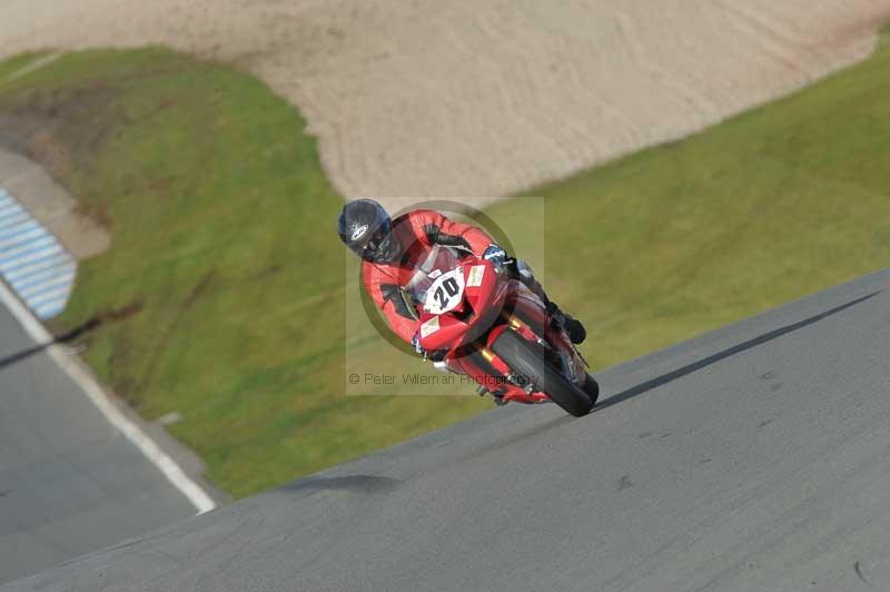 Motorcycle action photographs;donington;donington park leicestershire;donington photographs;event digital images;eventdigitalimages;no limits trackday;peter wileman photography;trackday;trackday digital images;trackday photos