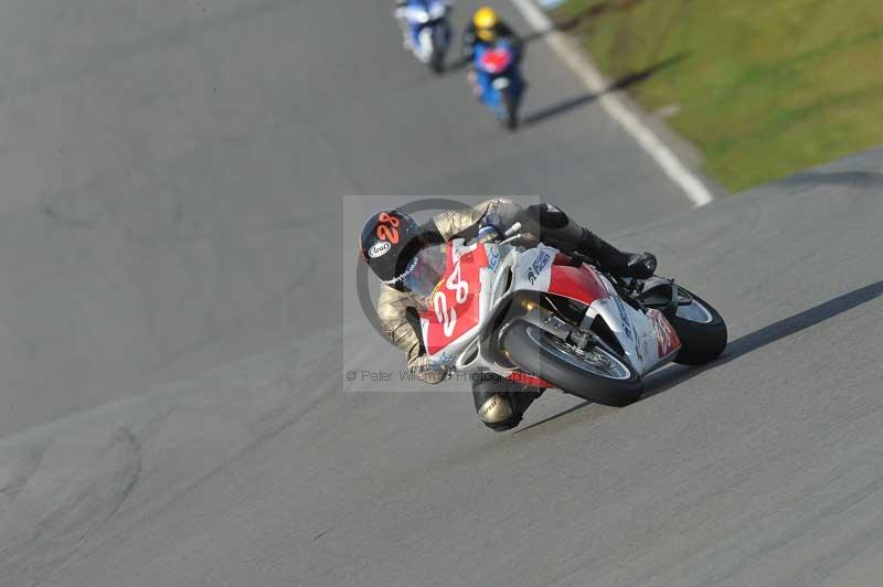 Motorcycle action photographs;donington;donington park leicestershire;donington photographs;event digital images;eventdigitalimages;no limits trackday;peter wileman photography;trackday;trackday digital images;trackday photos