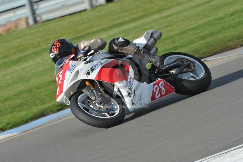 Motorcycle action photographs;donington;donington park leicestershire;donington photographs;event digital images;eventdigitalimages;no limits trackday;peter wileman photography;trackday;trackday digital images;trackday photos