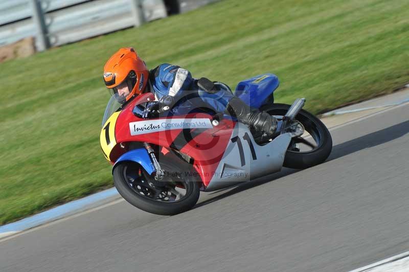 Motorcycle action photographs;donington;donington park leicestershire;donington photographs;event digital images;eventdigitalimages;no limits trackday;peter wileman photography;trackday;trackday digital images;trackday photos