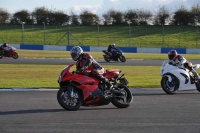 Motorcycle-action-photographs;donington;donington-park-leicestershire;donington-photographs;event-digital-images;eventdigitalimages;no-limits-trackday;peter-wileman-photography;trackday;trackday-digital-images;trackday-photos