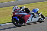 Motorcycle-action-photographs;donington;donington-park-leicestershire;donington-photographs;event-digital-images;eventdigitalimages;no-limits-trackday;peter-wileman-photography;trackday;trackday-digital-images;trackday-photos