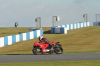 Motorcycle-action-photographs;donington;donington-park-leicestershire;donington-photographs;event-digital-images;eventdigitalimages;no-limits-trackday;peter-wileman-photography;trackday;trackday-digital-images;trackday-photos