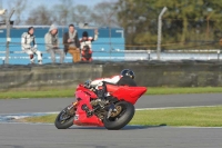 Motorcycle-action-photographs;donington;donington-park-leicestershire;donington-photographs;event-digital-images;eventdigitalimages;no-limits-trackday;peter-wileman-photography;trackday;trackday-digital-images;trackday-photos