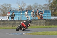 Motorcycle-action-photographs;donington;donington-park-leicestershire;donington-photographs;event-digital-images;eventdigitalimages;no-limits-trackday;peter-wileman-photography;trackday;trackday-digital-images;trackday-photos