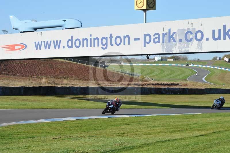 Motorcycle action photographs;donington;donington park leicestershire;donington photographs;event digital images;eventdigitalimages;no limits trackday;peter wileman photography;trackday;trackday digital images;trackday photos