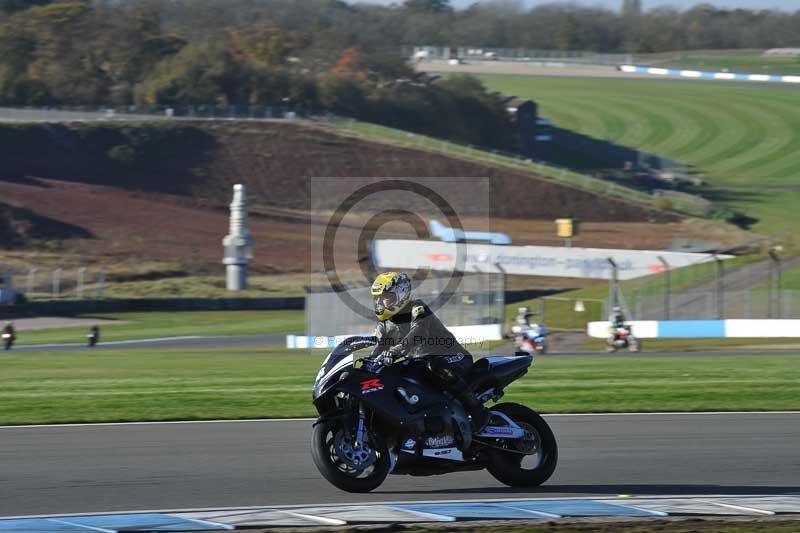 Motorcycle action photographs;donington;donington park leicestershire;donington photographs;event digital images;eventdigitalimages;no limits trackday;peter wileman photography;trackday;trackday digital images;trackday photos