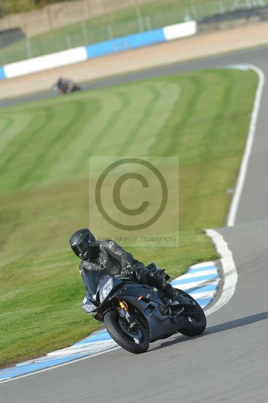 Motorcycle action photographs;donington;donington park leicestershire;donington photographs;event digital images;eventdigitalimages;no limits trackday;peter wileman photography;trackday;trackday digital images;trackday photos