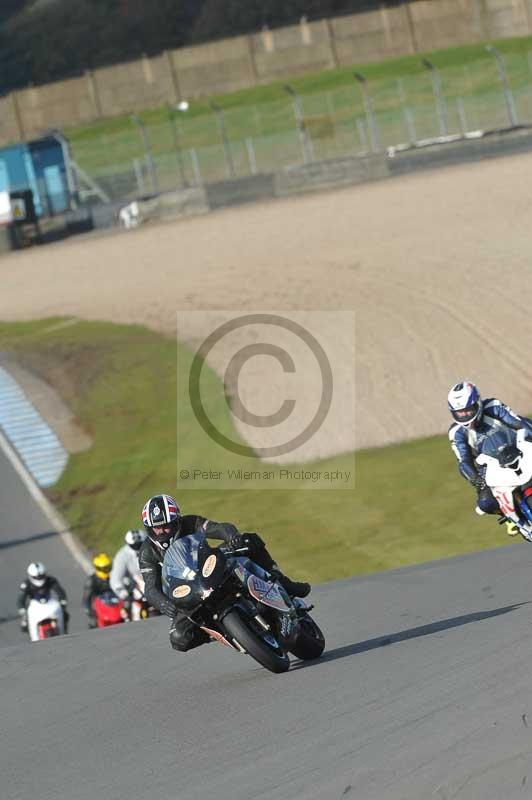 Motorcycle action photographs;donington;donington park leicestershire;donington photographs;event digital images;eventdigitalimages;no limits trackday;peter wileman photography;trackday;trackday digital images;trackday photos