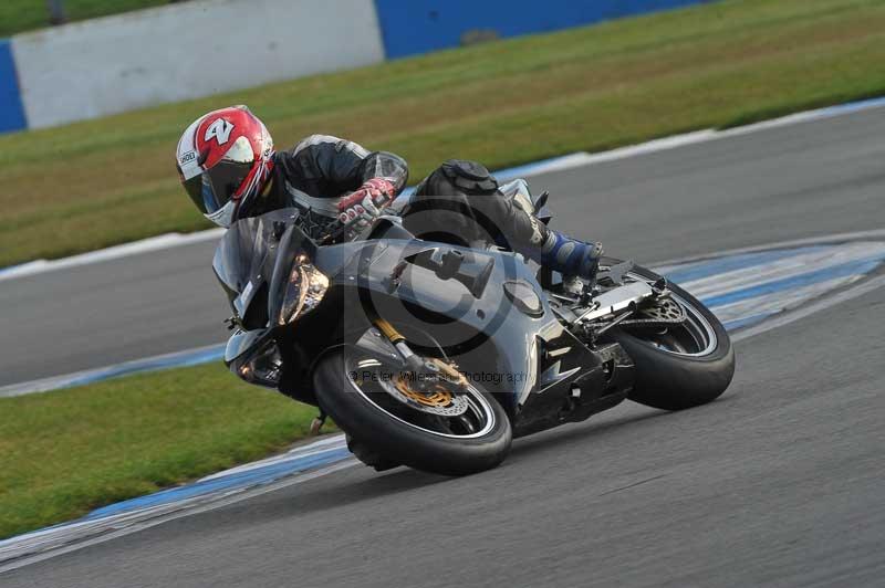 Motorcycle action photographs;donington;donington park leicestershire;donington photographs;event digital images;eventdigitalimages;no limits trackday;peter wileman photography;trackday;trackday digital images;trackday photos