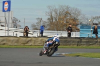 Motorcycle-action-photographs;donington;donington-park-leicestershire;donington-photographs;event-digital-images;eventdigitalimages;no-limits-trackday;peter-wileman-photography;trackday;trackday-digital-images;trackday-photos