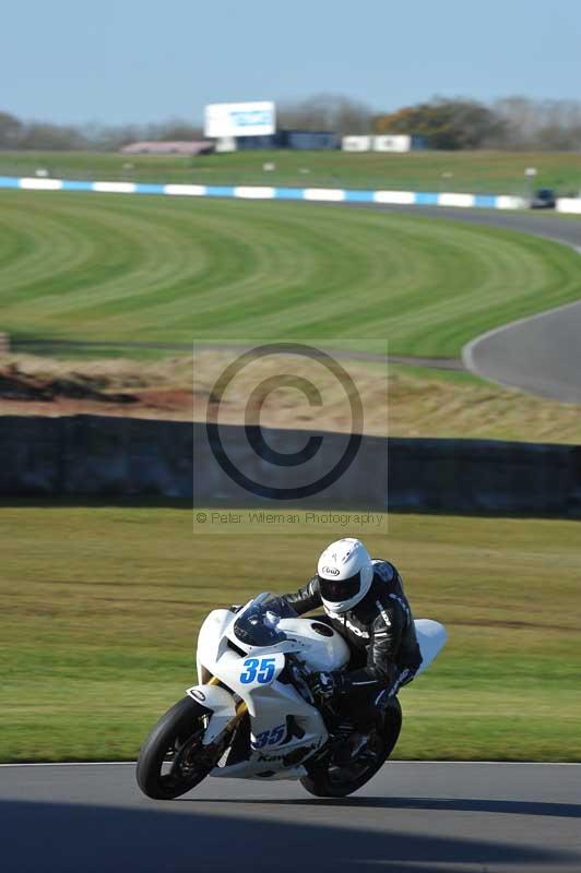 Motorcycle action photographs;donington;donington park leicestershire;donington photographs;event digital images;eventdigitalimages;no limits trackday;peter wileman photography;trackday;trackday digital images;trackday photos