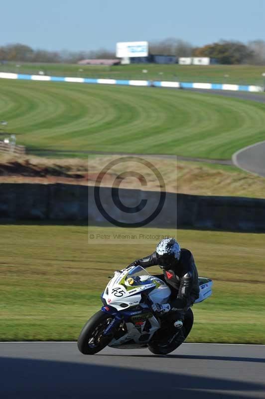 Motorcycle action photographs;donington;donington park leicestershire;donington photographs;event digital images;eventdigitalimages;no limits trackday;peter wileman photography;trackday;trackday digital images;trackday photos