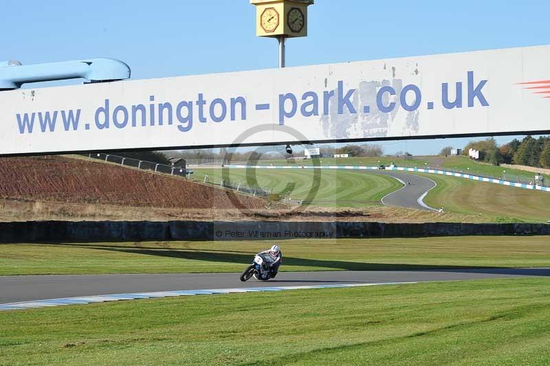 Motorcycle action photographs;donington;donington park leicestershire;donington photographs;event digital images;eventdigitalimages;no limits trackday;peter wileman photography;trackday;trackday digital images;trackday photos