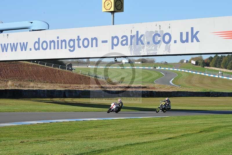 Motorcycle action photographs;donington;donington park leicestershire;donington photographs;event digital images;eventdigitalimages;no limits trackday;peter wileman photography;trackday;trackday digital images;trackday photos