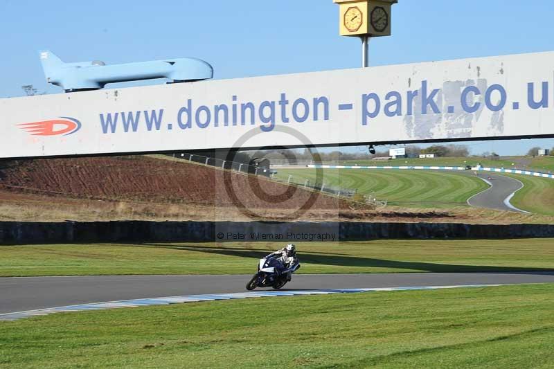 Motorcycle action photographs;donington;donington park leicestershire;donington photographs;event digital images;eventdigitalimages;no limits trackday;peter wileman photography;trackday;trackday digital images;trackday photos