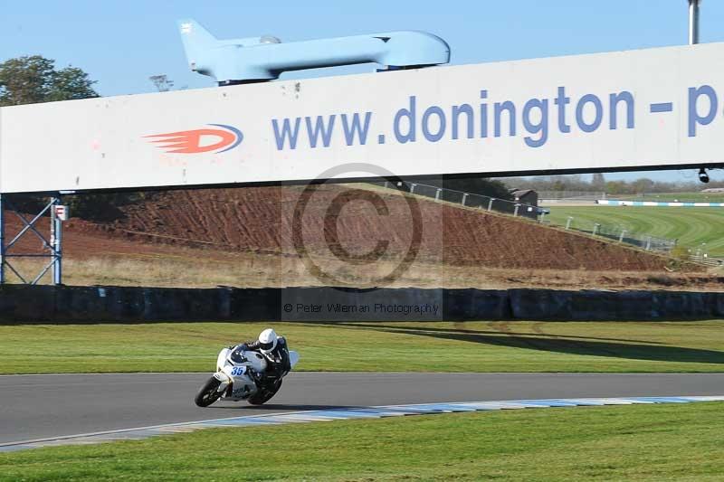 Motorcycle action photographs;donington;donington park leicestershire;donington photographs;event digital images;eventdigitalimages;no limits trackday;peter wileman photography;trackday;trackday digital images;trackday photos