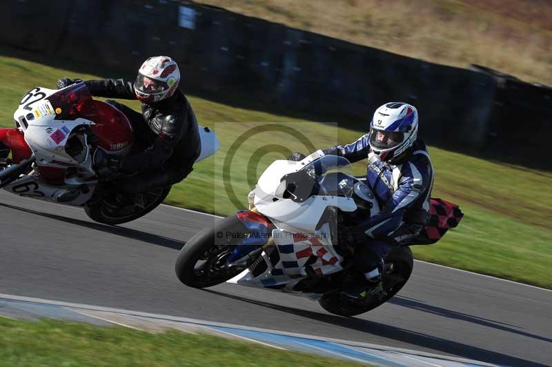 Motorcycle action photographs;donington;donington park leicestershire;donington photographs;event digital images;eventdigitalimages;no limits trackday;peter wileman photography;trackday;trackday digital images;trackday photos