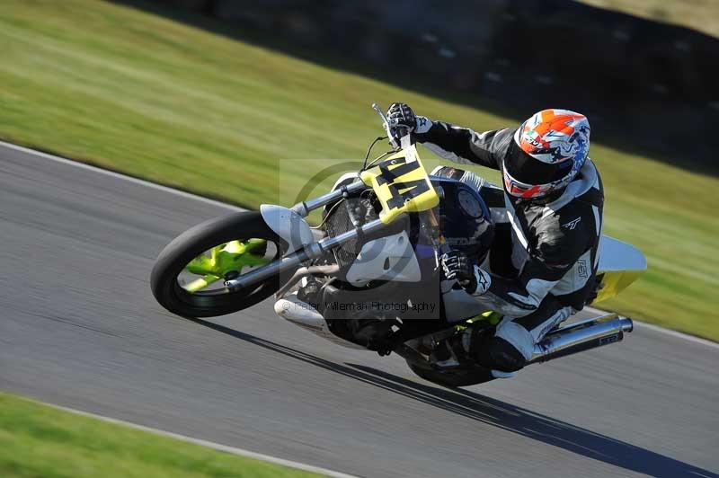 Motorcycle action photographs;donington;donington park leicestershire;donington photographs;event digital images;eventdigitalimages;no limits trackday;peter wileman photography;trackday;trackday digital images;trackday photos