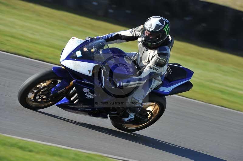 Motorcycle action photographs;donington;donington park leicestershire;donington photographs;event digital images;eventdigitalimages;no limits trackday;peter wileman photography;trackday;trackday digital images;trackday photos