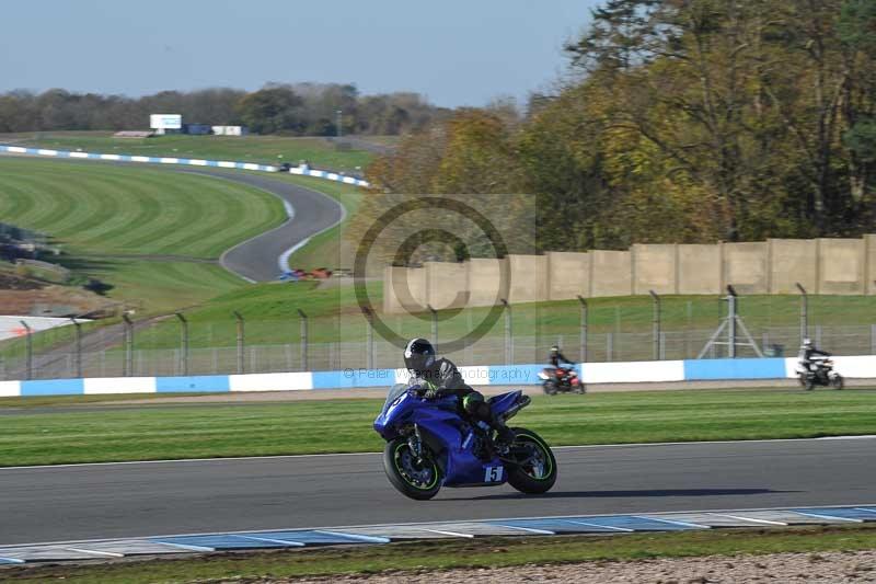 Motorcycle action photographs;donington;donington park leicestershire;donington photographs;event digital images;eventdigitalimages;no limits trackday;peter wileman photography;trackday;trackday digital images;trackday photos