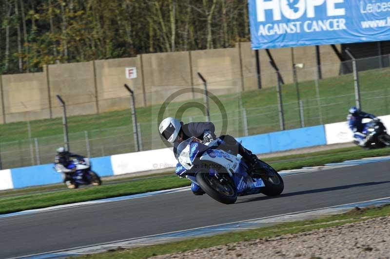 Motorcycle action photographs;donington;donington park leicestershire;donington photographs;event digital images;eventdigitalimages;no limits trackday;peter wileman photography;trackday;trackday digital images;trackday photos