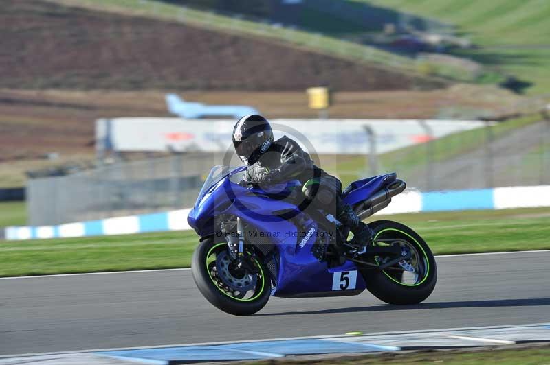 Motorcycle action photographs;donington;donington park leicestershire;donington photographs;event digital images;eventdigitalimages;no limits trackday;peter wileman photography;trackday;trackday digital images;trackday photos