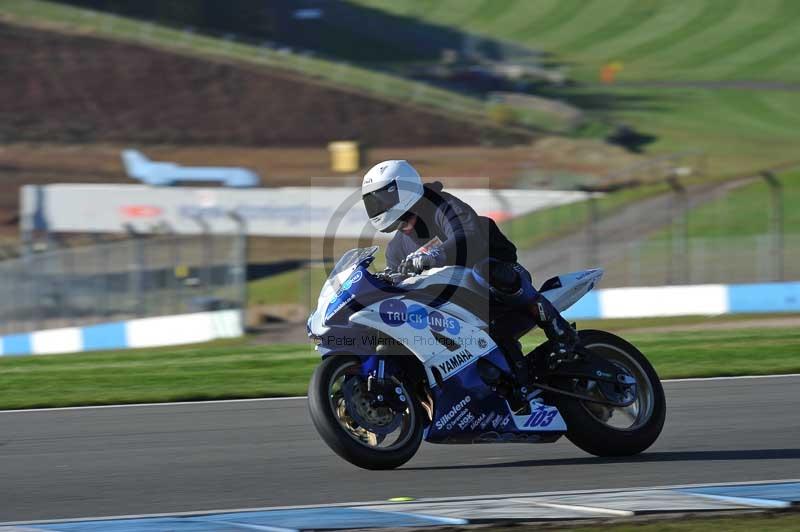 Motorcycle action photographs;donington;donington park leicestershire;donington photographs;event digital images;eventdigitalimages;no limits trackday;peter wileman photography;trackday;trackday digital images;trackday photos