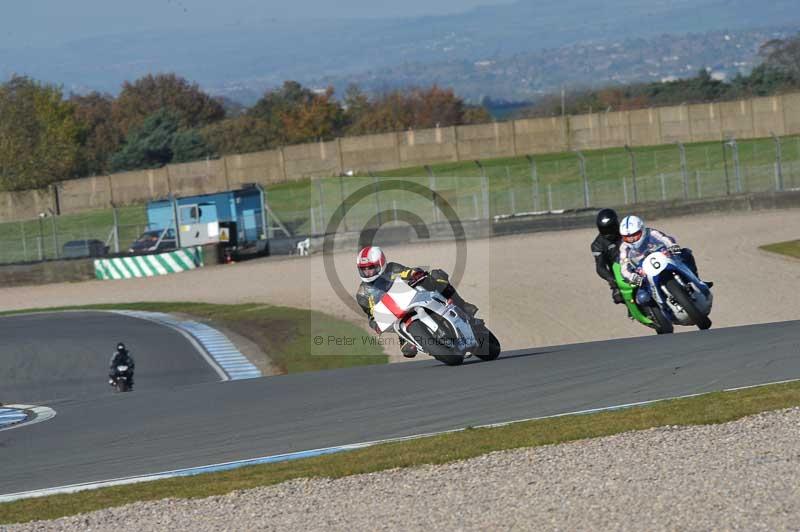 Motorcycle action photographs;donington;donington park leicestershire;donington photographs;event digital images;eventdigitalimages;no limits trackday;peter wileman photography;trackday;trackday digital images;trackday photos