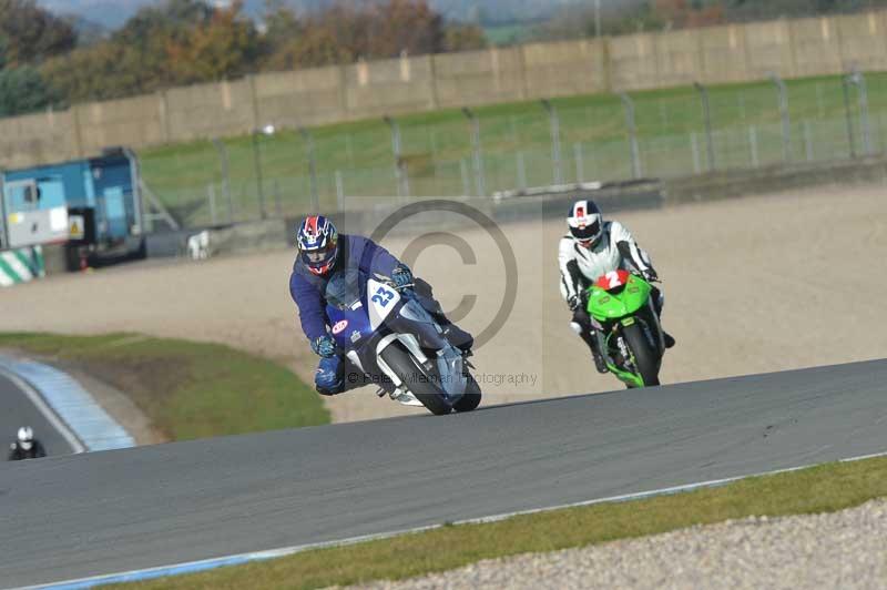 Motorcycle action photographs;donington;donington park leicestershire;donington photographs;event digital images;eventdigitalimages;no limits trackday;peter wileman photography;trackday;trackday digital images;trackday photos