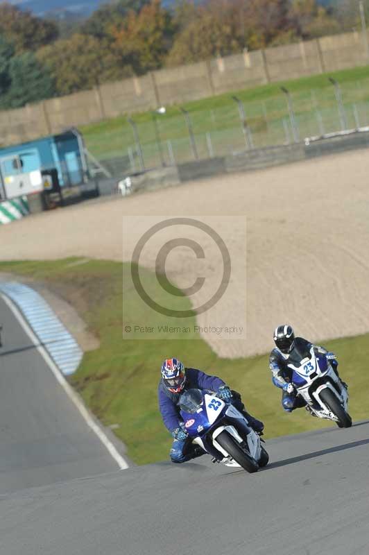 Motorcycle action photographs;donington;donington park leicestershire;donington photographs;event digital images;eventdigitalimages;no limits trackday;peter wileman photography;trackday;trackday digital images;trackday photos