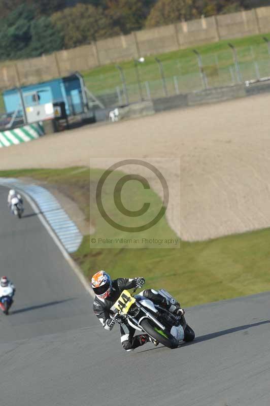 Motorcycle action photographs;donington;donington park leicestershire;donington photographs;event digital images;eventdigitalimages;no limits trackday;peter wileman photography;trackday;trackday digital images;trackday photos