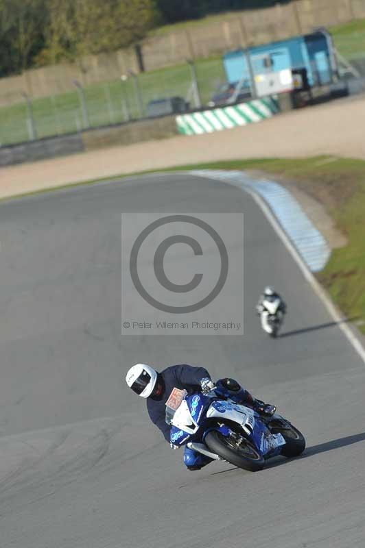 Motorcycle action photographs;donington;donington park leicestershire;donington photographs;event digital images;eventdigitalimages;no limits trackday;peter wileman photography;trackday;trackday digital images;trackday photos