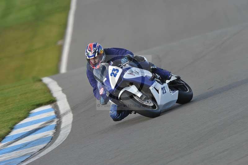 Motorcycle action photographs;donington;donington park leicestershire;donington photographs;event digital images;eventdigitalimages;no limits trackday;peter wileman photography;trackday;trackday digital images;trackday photos