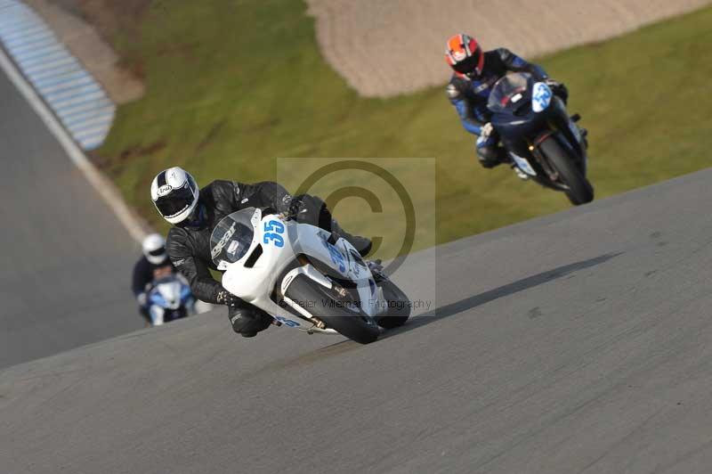 Motorcycle action photographs;donington;donington park leicestershire;donington photographs;event digital images;eventdigitalimages;no limits trackday;peter wileman photography;trackday;trackday digital images;trackday photos