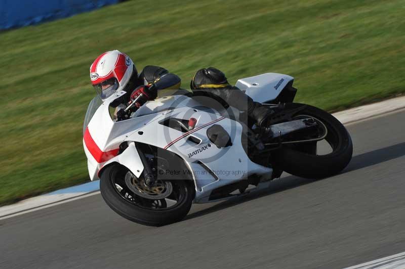 Motorcycle action photographs;donington;donington park leicestershire;donington photographs;event digital images;eventdigitalimages;no limits trackday;peter wileman photography;trackday;trackday digital images;trackday photos