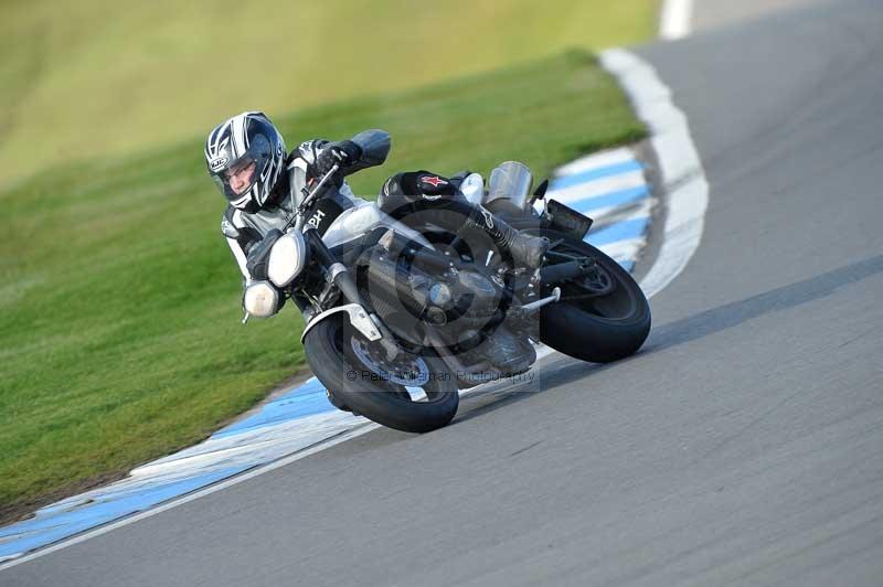 Motorcycle action photographs;donington;donington park leicestershire;donington photographs;event digital images;eventdigitalimages;no limits trackday;peter wileman photography;trackday;trackday digital images;trackday photos