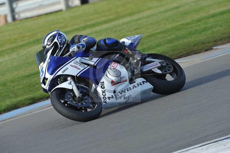 Motorcycle action photographs;donington;donington park leicestershire;donington photographs;event digital images;eventdigitalimages;no limits trackday;peter wileman photography;trackday;trackday digital images;trackday photos