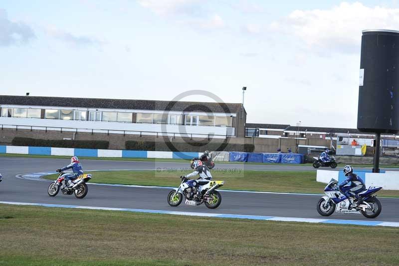 Motorcycle action photographs;donington;donington park leicestershire;donington photographs;event digital images;eventdigitalimages;no limits trackday;peter wileman photography;trackday;trackday digital images;trackday photos