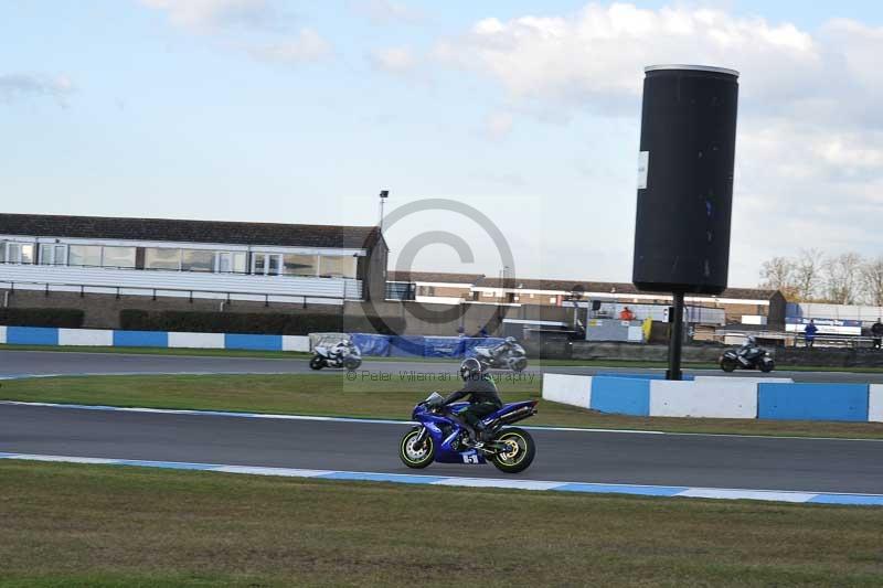 Motorcycle action photographs;donington;donington park leicestershire;donington photographs;event digital images;eventdigitalimages;no limits trackday;peter wileman photography;trackday;trackday digital images;trackday photos