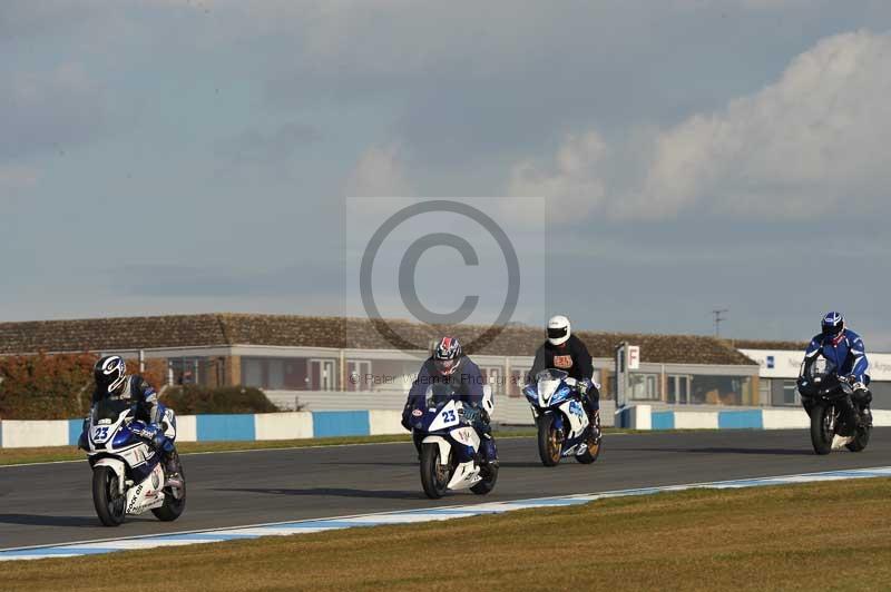 Motorcycle action photographs;donington;donington park leicestershire;donington photographs;event digital images;eventdigitalimages;no limits trackday;peter wileman photography;trackday;trackday digital images;trackday photos