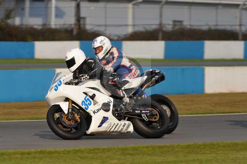 Motorcycle action photographs;donington;donington park leicestershire;donington photographs;event digital images;eventdigitalimages;no limits trackday;peter wileman photography;trackday;trackday digital images;trackday photos